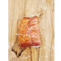 Aromatyczna Wędzonka Szefa Biegun – Kunszt Smaku w Każdym Kęsie! Odkryj perfekcyjnie zbalansowany smak pieczonego mięsa z nutą dymu i delikatną słodyczą tłuszczyku. Wędzonka, która zachwyci nawet najbardziej wymagających smakoszy.