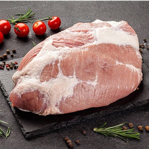 Szynka bez kości (kulka) 1 kg