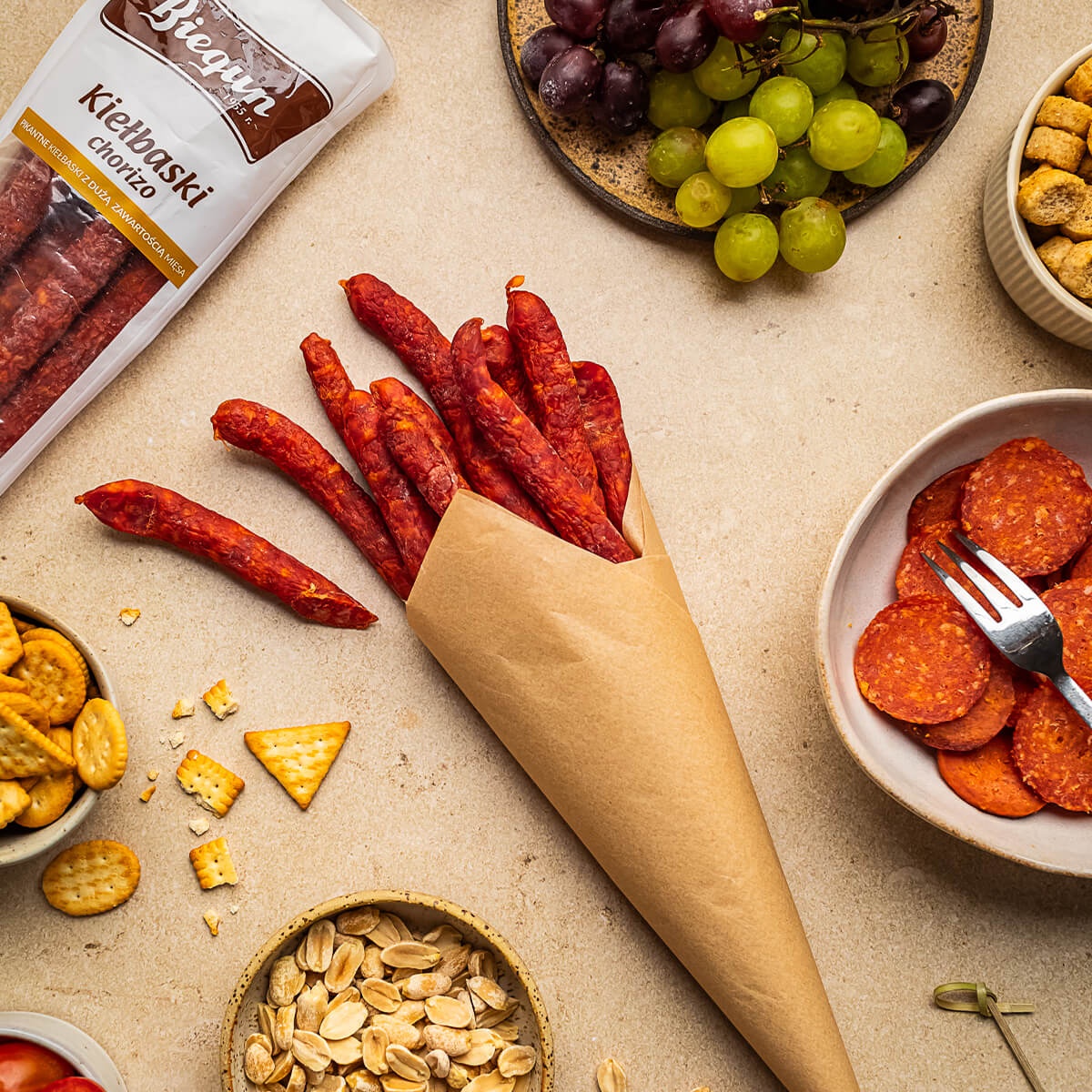 Pikantne kiełbaski chorizo