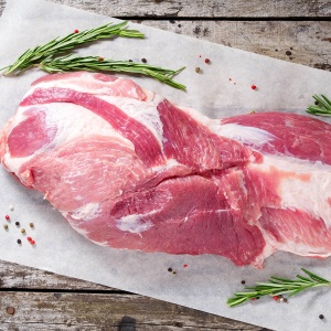 Karkówka bez kości 1 kg